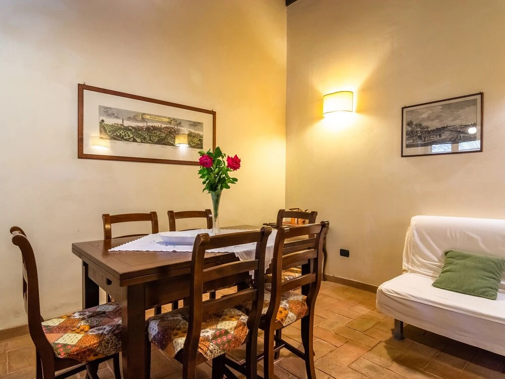 Estate With 5 Apartments, Swimming Pool, Large Garden