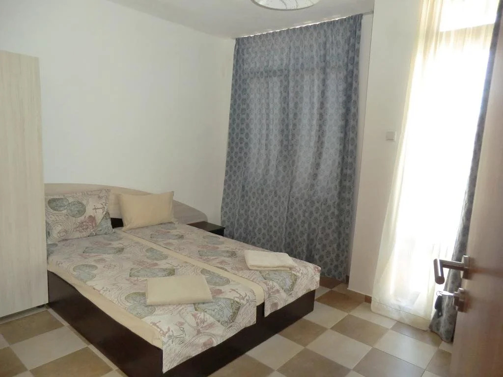 Guest House Petrovi