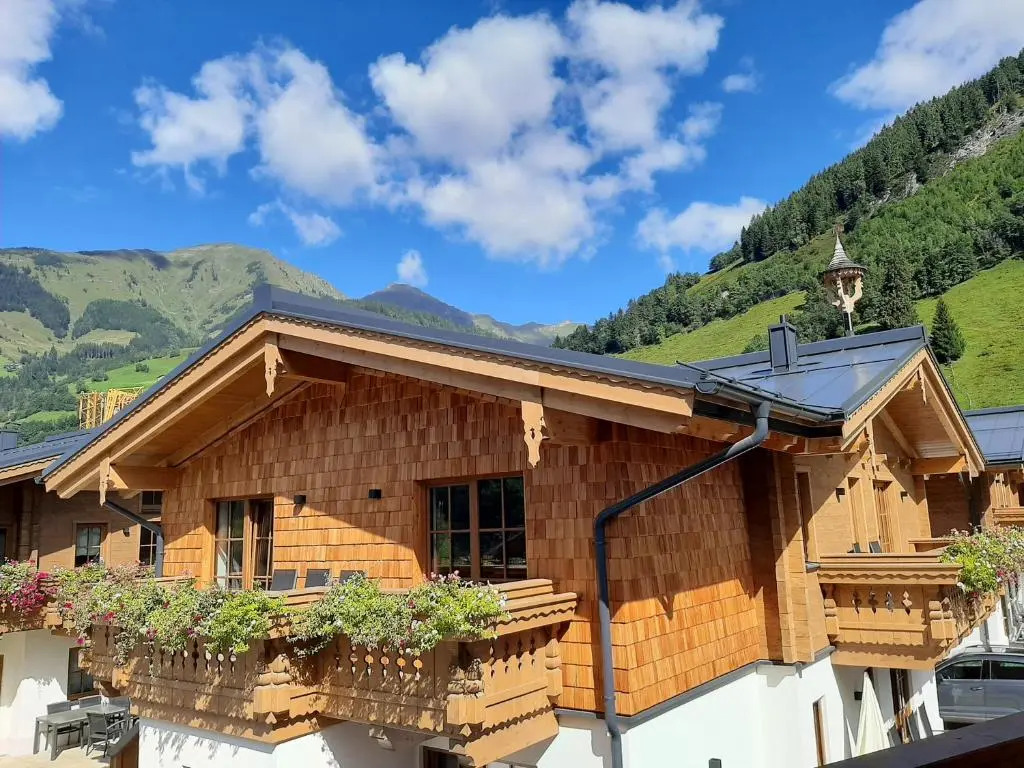 Hochalmbahnen Chalets 9W2, Kiefer, nahe Gondel