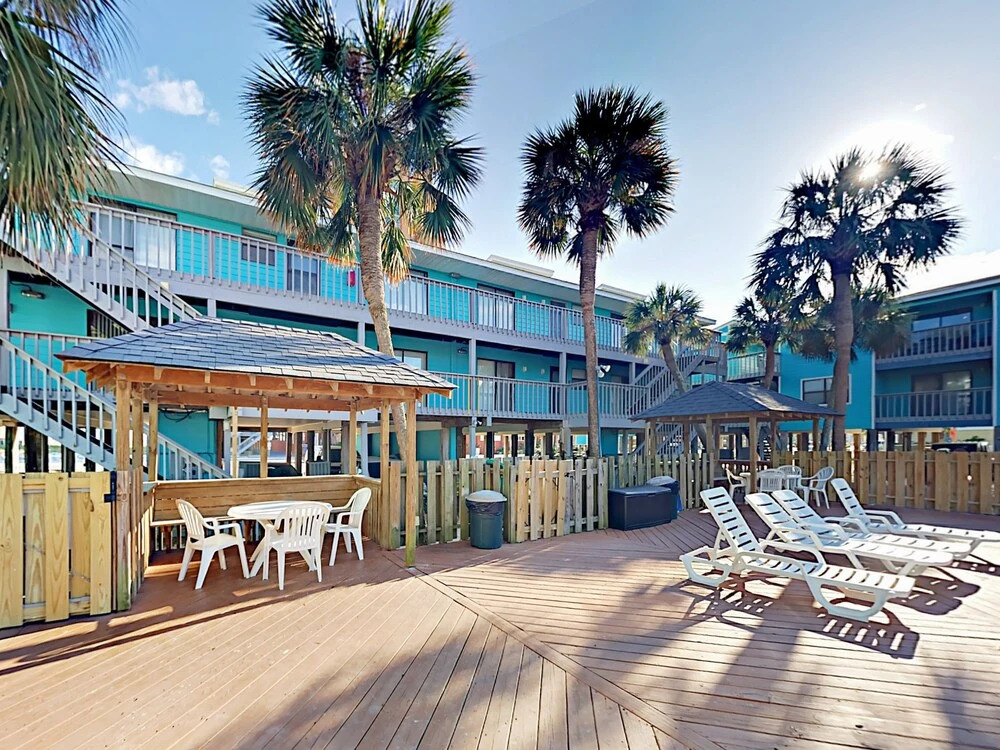 West Beach Condo Unit 116 2 Bedrooms 1 Bathroom Condo