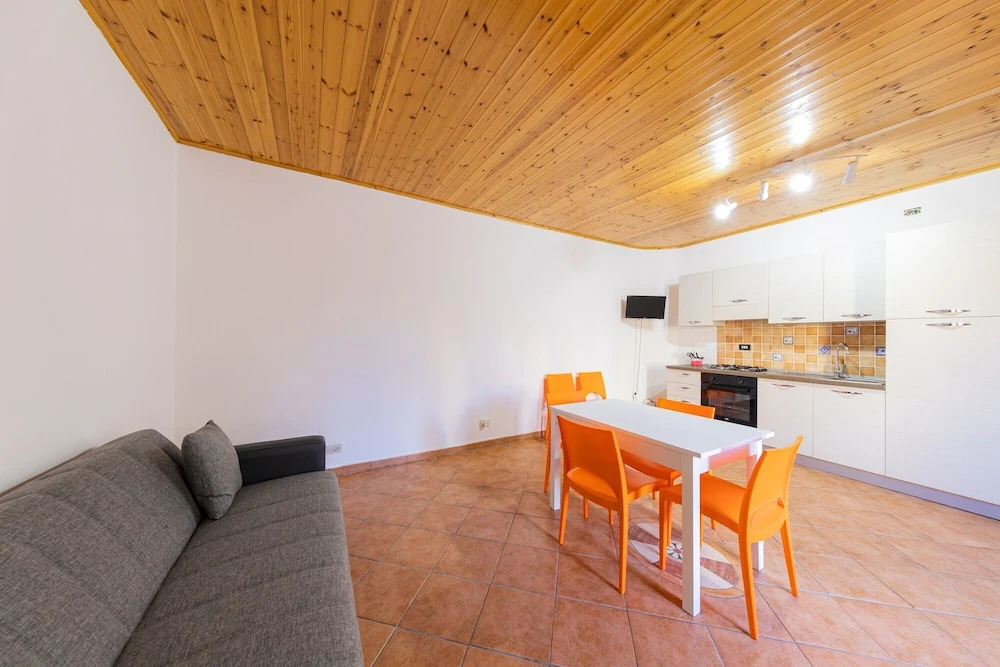 XXV Novembre apartments