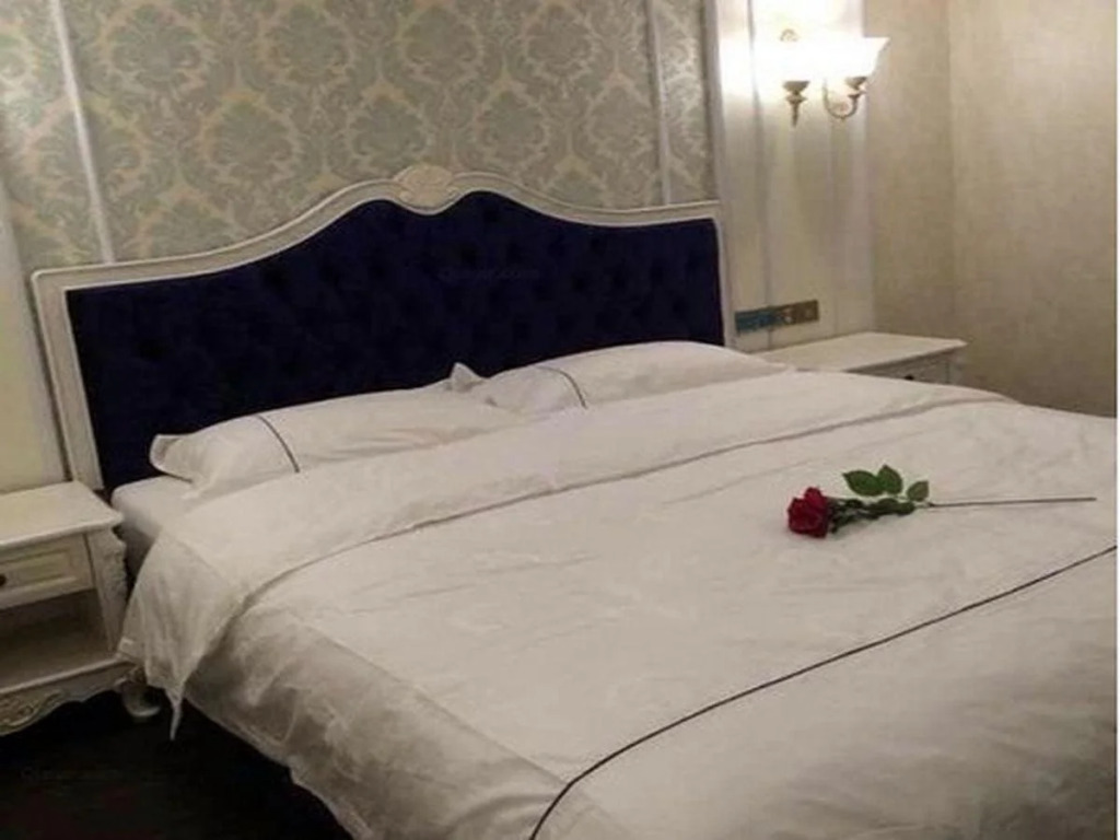 Chongqing Yueyou Hotel Jifangbei Xinhua Road Branch
