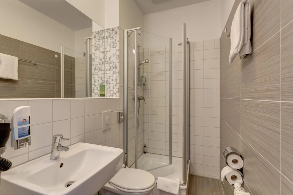 MEININGER Hotel Hamburg City Center