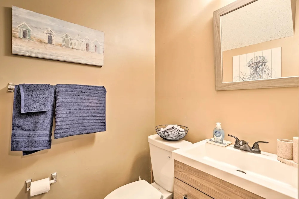 Destin Townhome With Beach Access & 2 Pools!