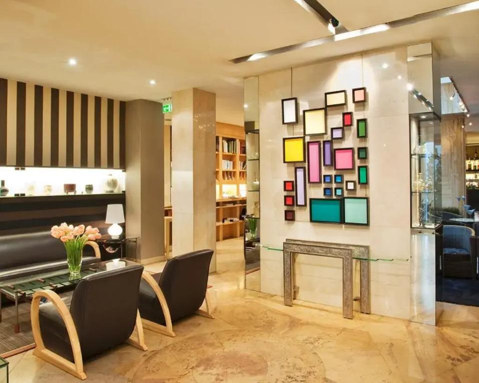 Hotel Cambon