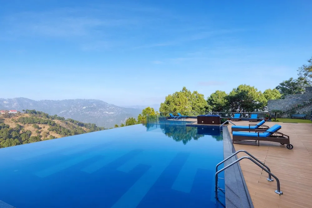 Glenview Resort Kasauli, a member of Radisson Individuals