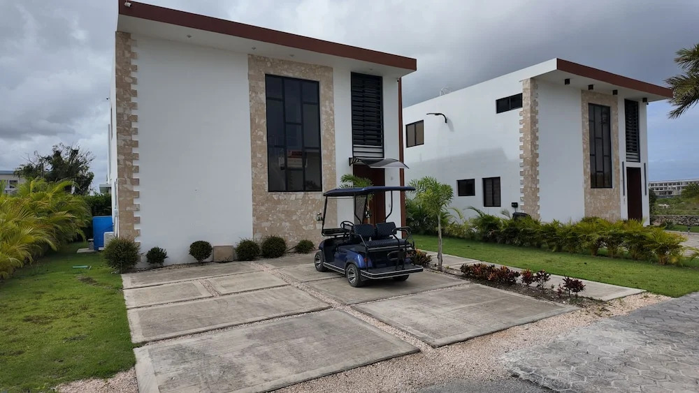 Elegant 3-Bedroom Villa in Harmony Village Vista Cana