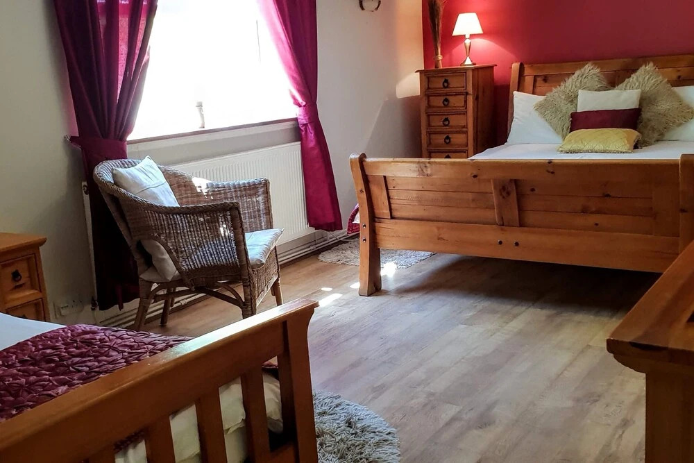 Wern Ganol Guest House