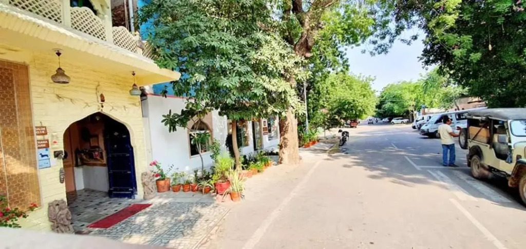 Durag Niwas Guest House