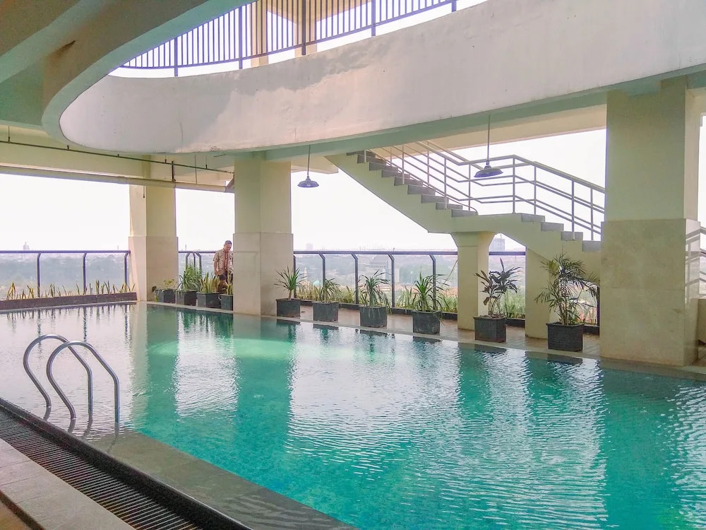 Nice And Comfort 2Br Apartment At Atlanta Residences