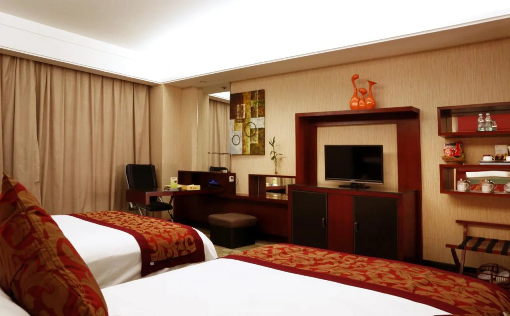 Berlin Holiday Hotel