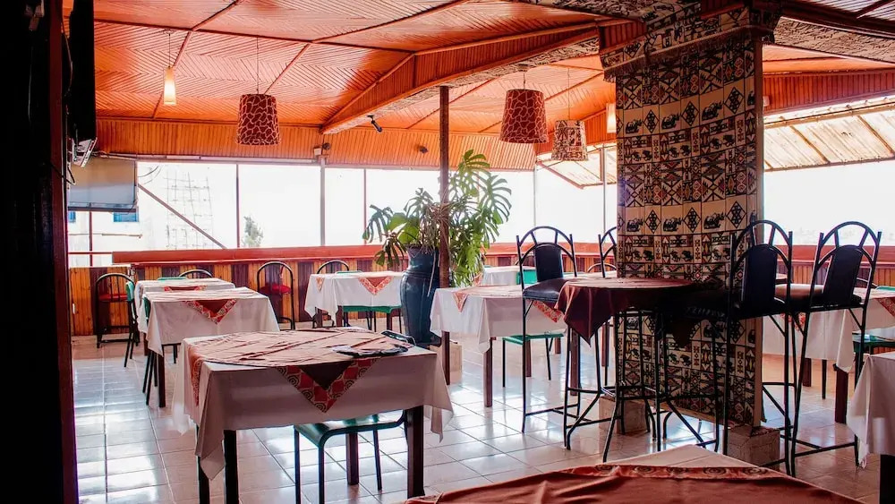 Okapi Hotel