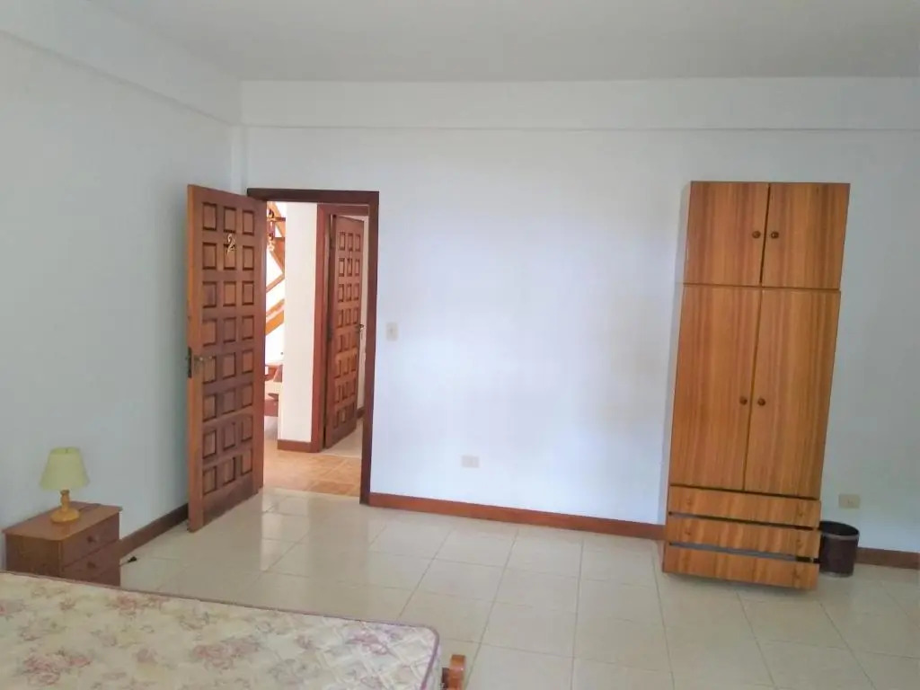 Casa Beira-Mar 10pessoas 3 Suítes Térreo - A única realmente "Pé na Areia" c WiFi