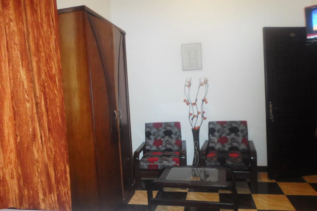 Family Palace Hotel