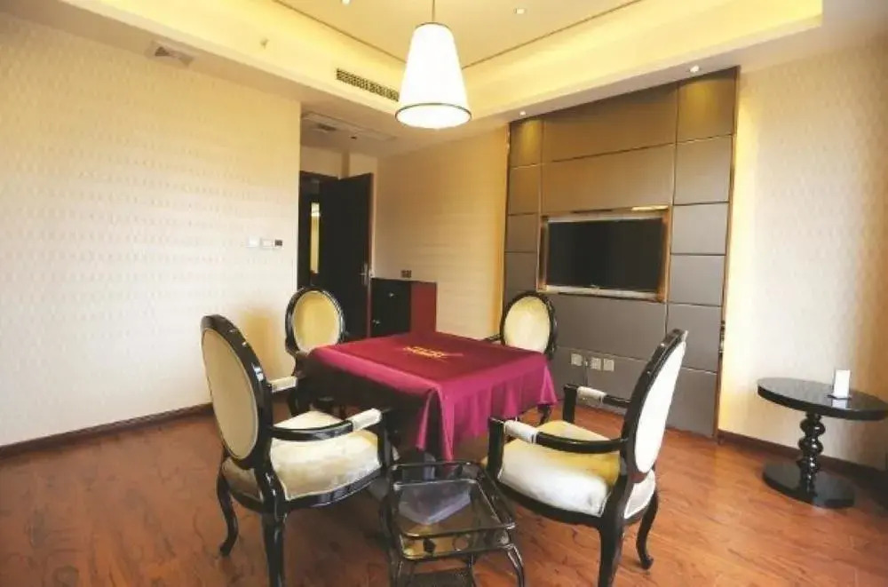 Chengdu Prostoy Hotel