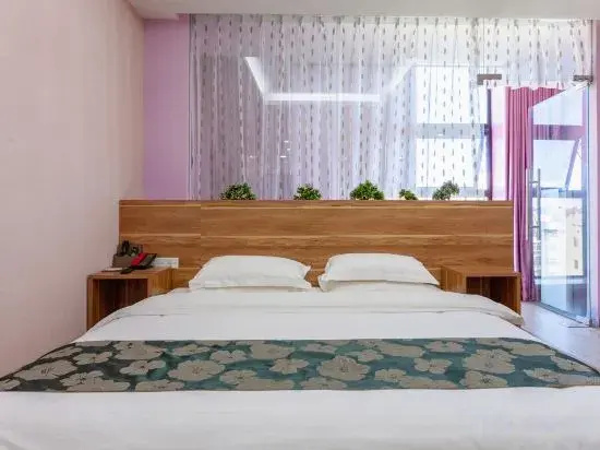 Yantai Venice Fashion Theme Hotel