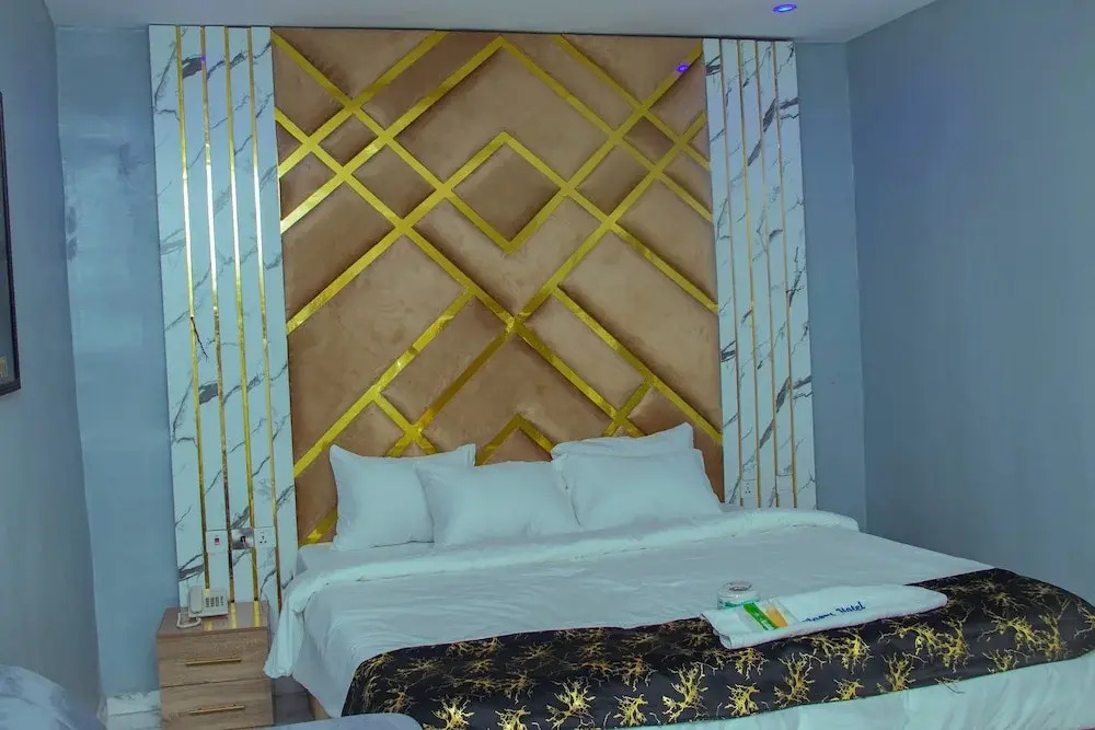 Glossy Luxury Hotel