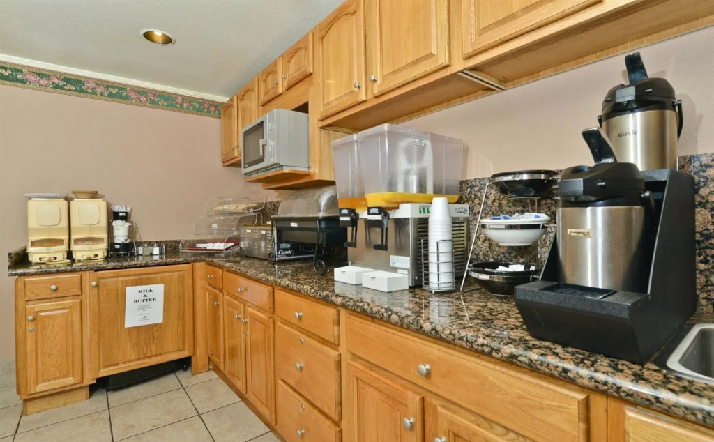 Americas Best Value Inn Colorado Springs