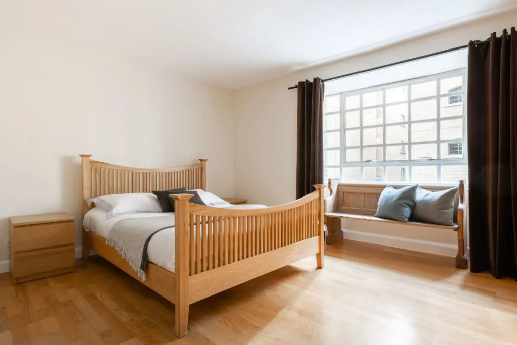 The Tower Bridge Escape - Modern & Bright 3BDR Apartment