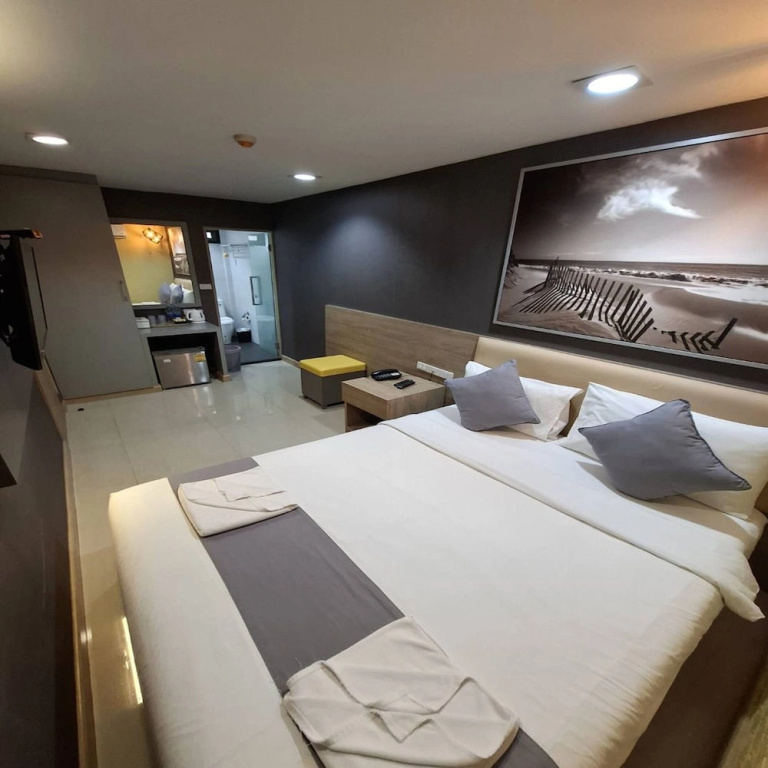 Relaxing Double Stay Cozy & Serene Ambience