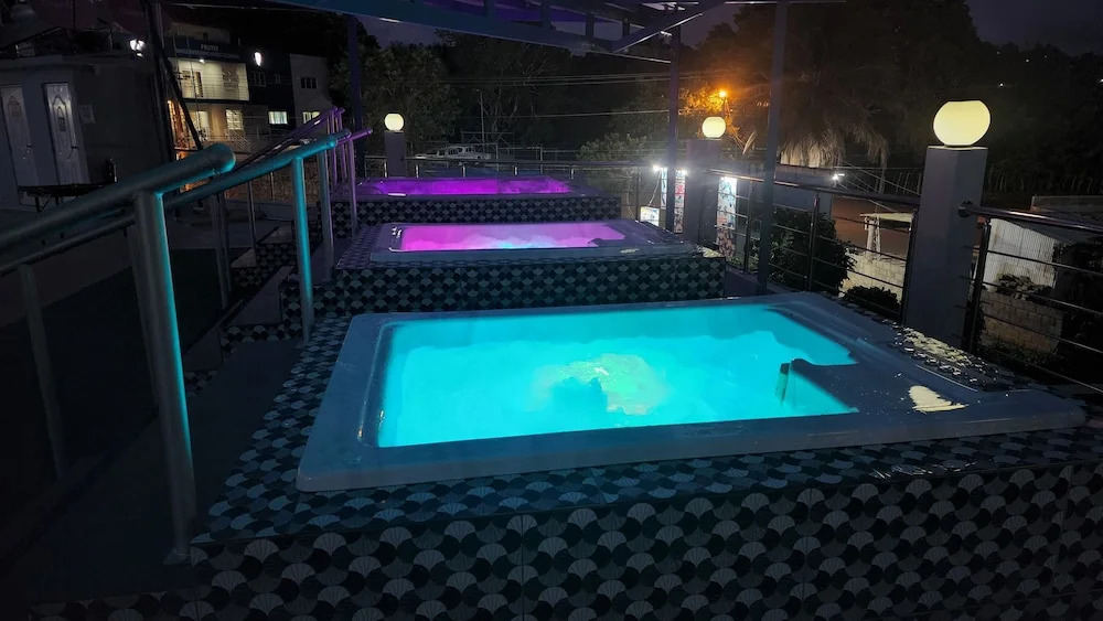 Edma Aparta Hotel