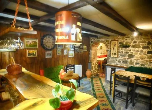 Hotel Bujtina Bicolli