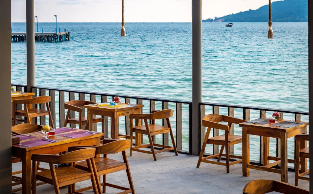 Koh Rong Hill Beach Resort