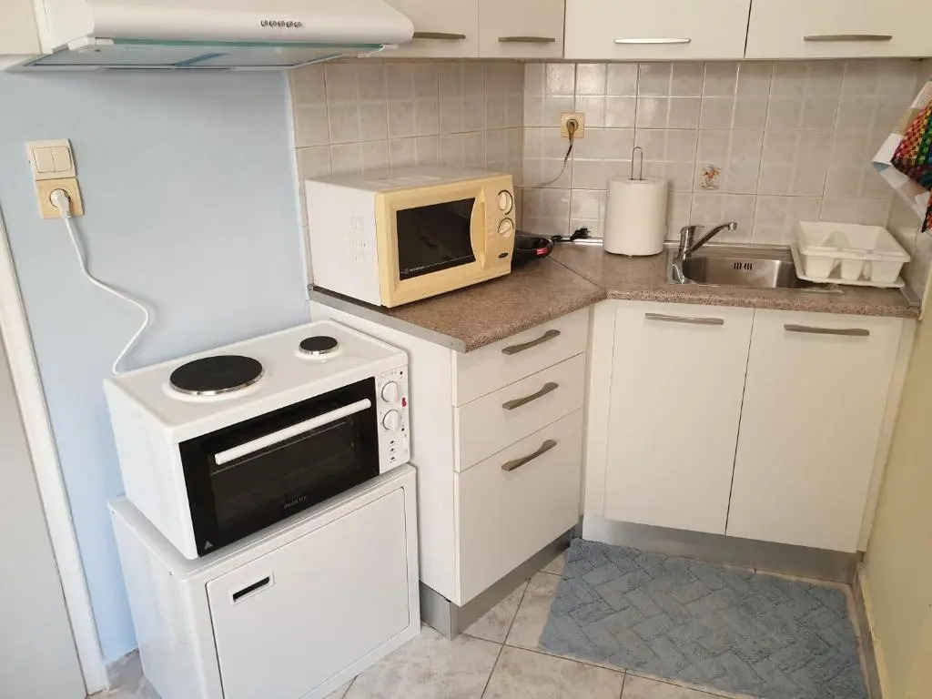 Tolis Apartments