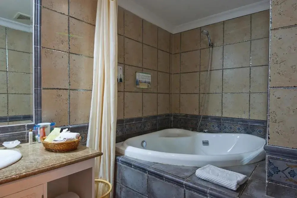 Shenyang Manhattan Hot Spring Hotel