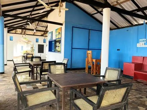 Tsunami beach hotel arugambay