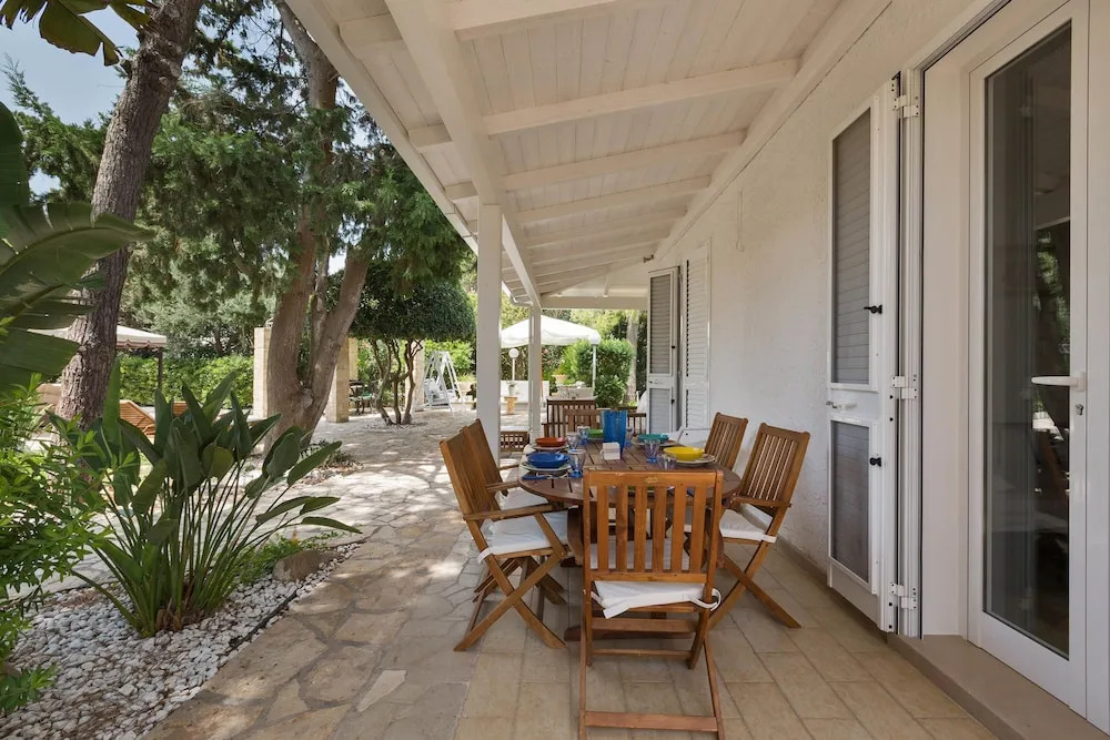 Villa Ariel by BarbarHouse