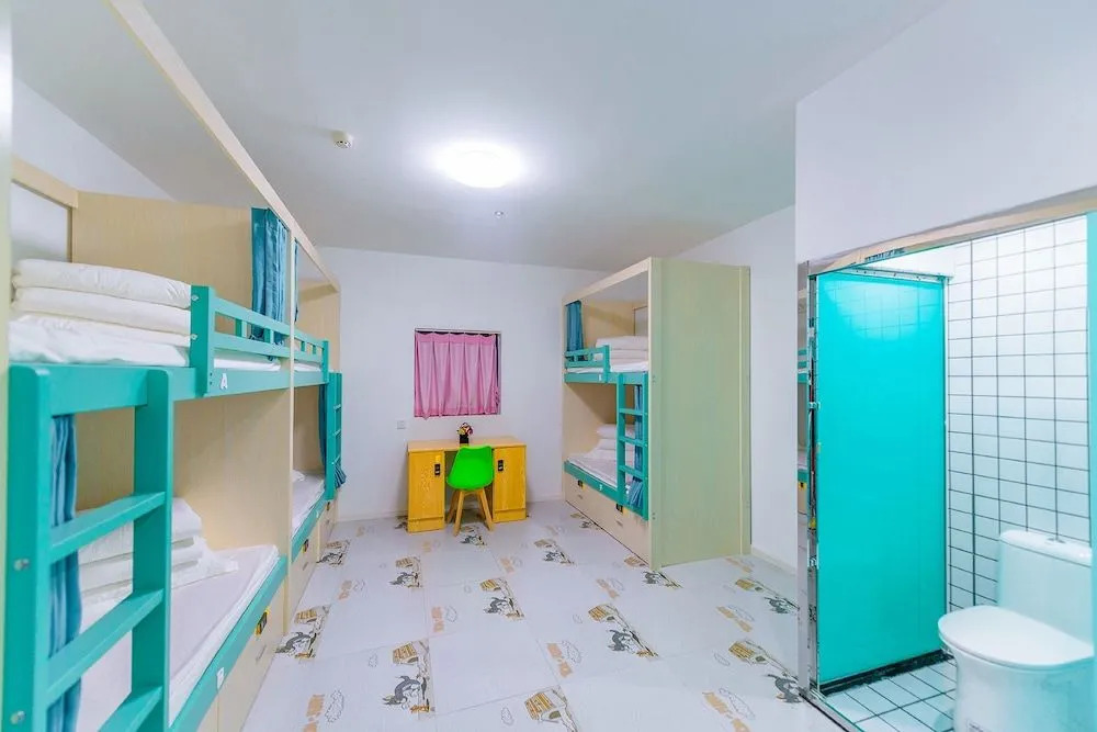 Chengdu Three Fish International Youth Hostel