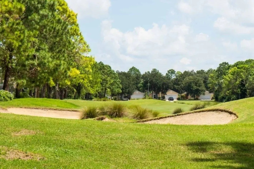 South Facing Pool & Game Room! 6 Bedroom Home by RedAwning