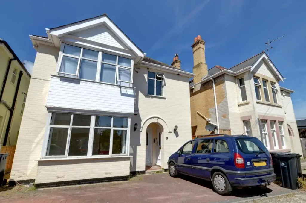 6a Springfield Road