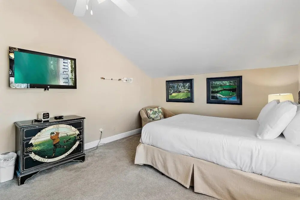 Vantage Pointe 43