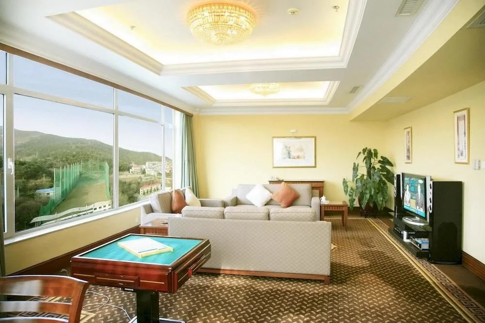 Weihai Blue Sky Hotel