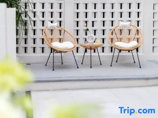 Zhujiajian Linli · Juli Swimming Pool Homestay (Putuoshan Airport Wugongshi Wharf)