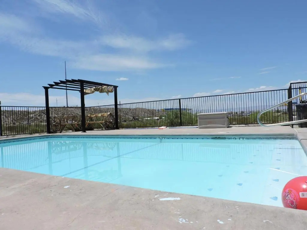 Riata Inn - Presidio