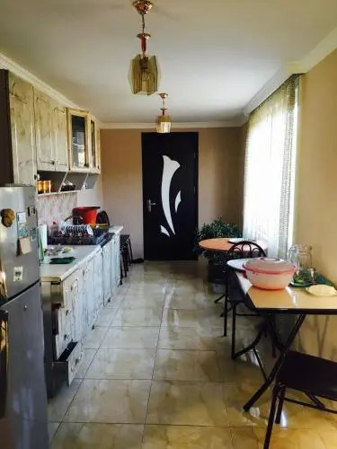 Melano House