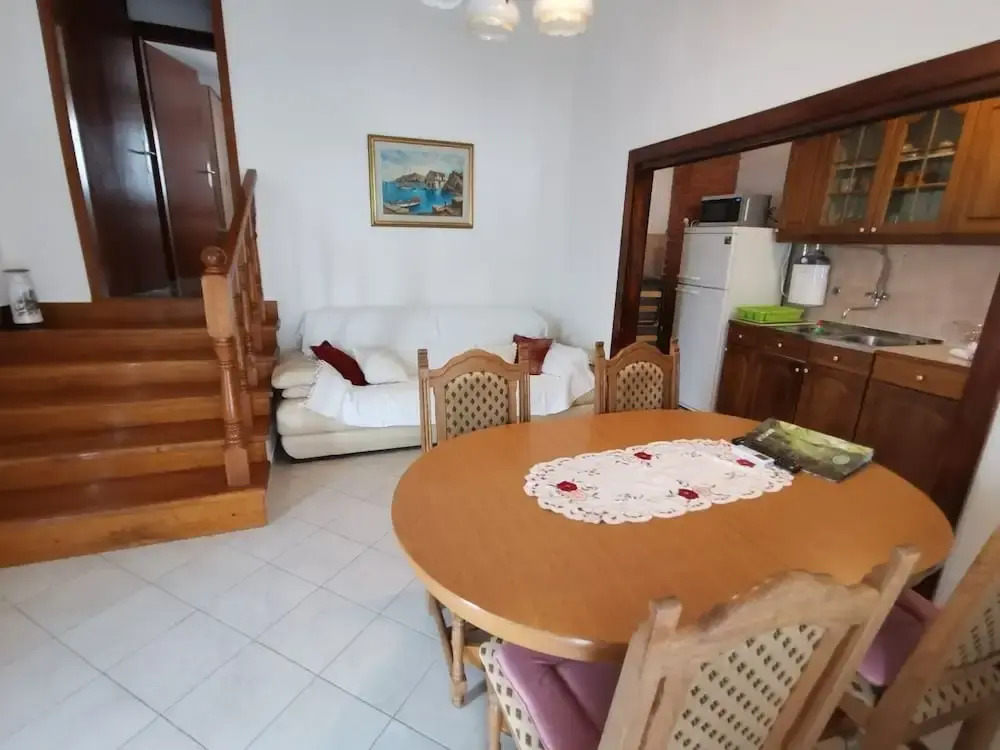 Srđan - 10 m From the Beach - A2
