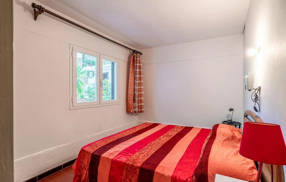 Beautiful Apartment in Lacona With 2 Bedrooms and Wifi