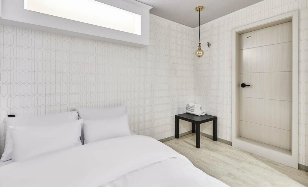 30month Hotel