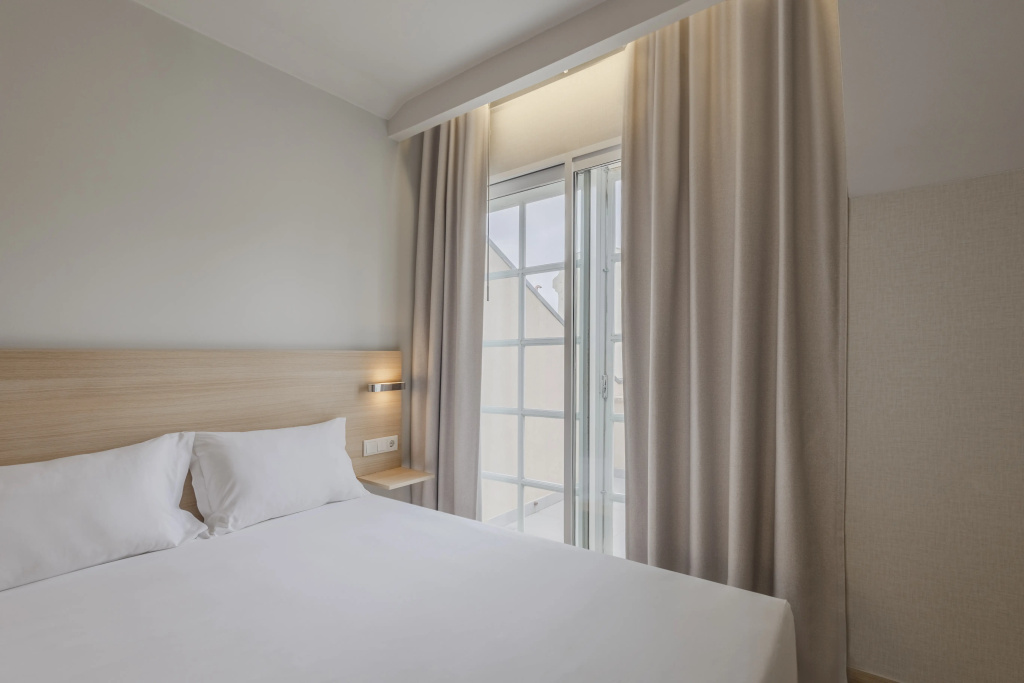 Moov Hotel Porto Centro