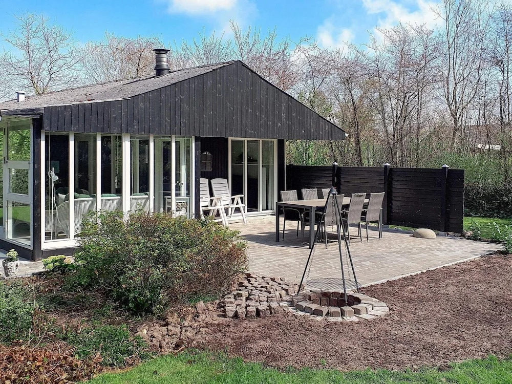 Quaint Holiday Home in Hemmet for Terrace