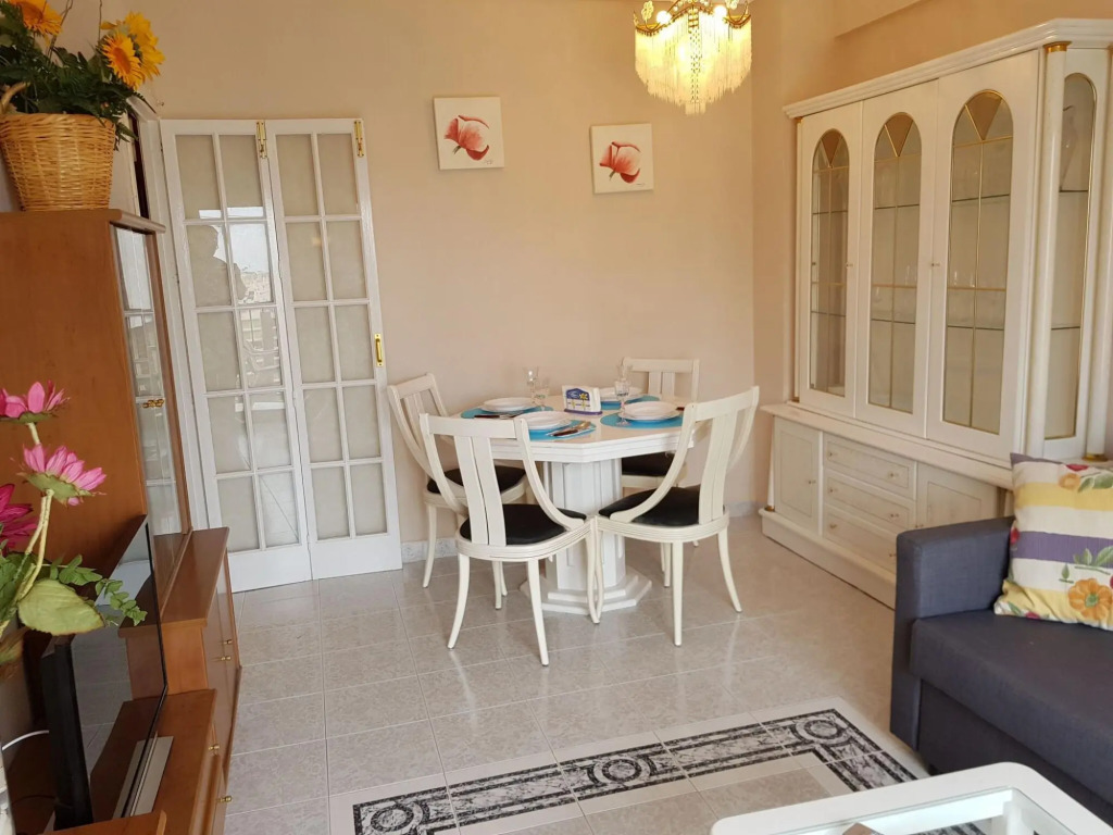 Tasteful Apartment in Fuengirola With Patio