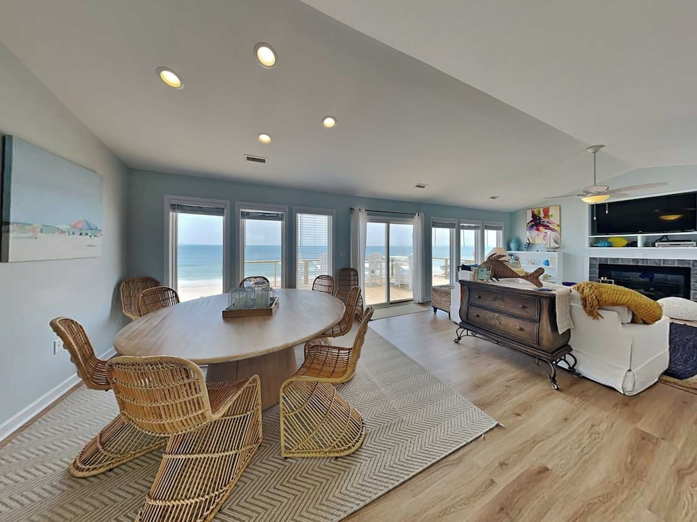 The Salty Spot by Topsail Realty