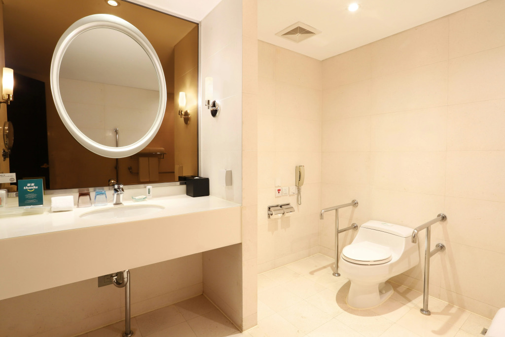Holiday Inn Shanghai Pudong Nanpu by IHG