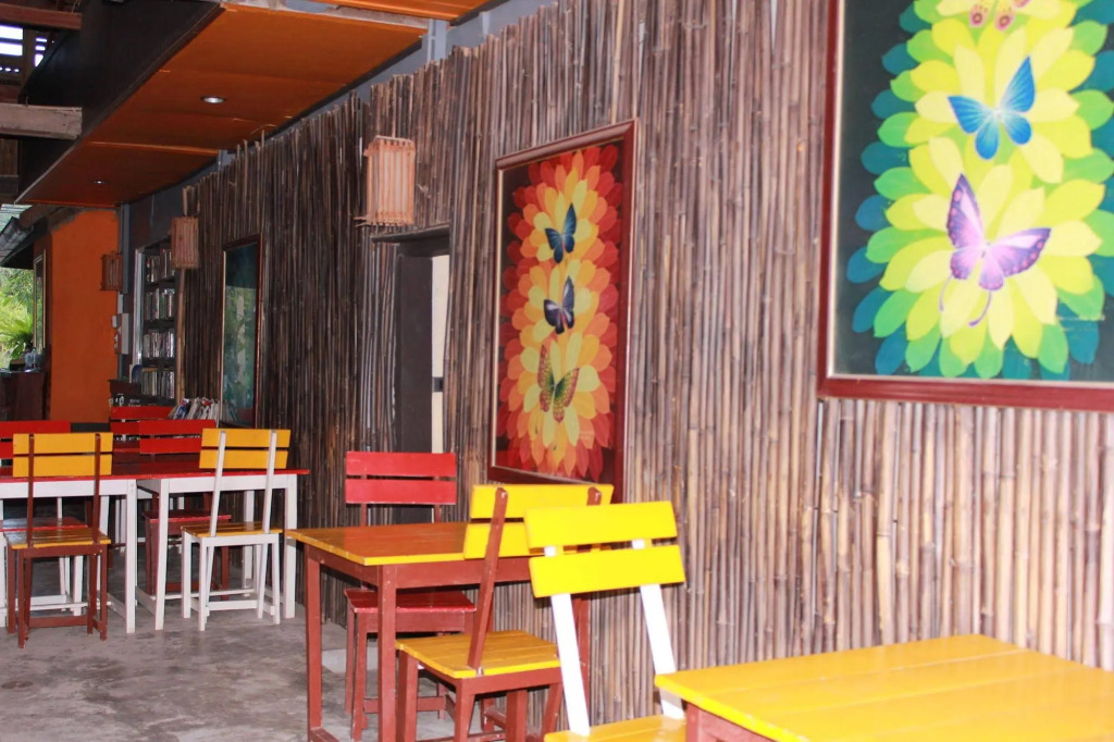 Horizon Bungalow Restaurant and Bar
