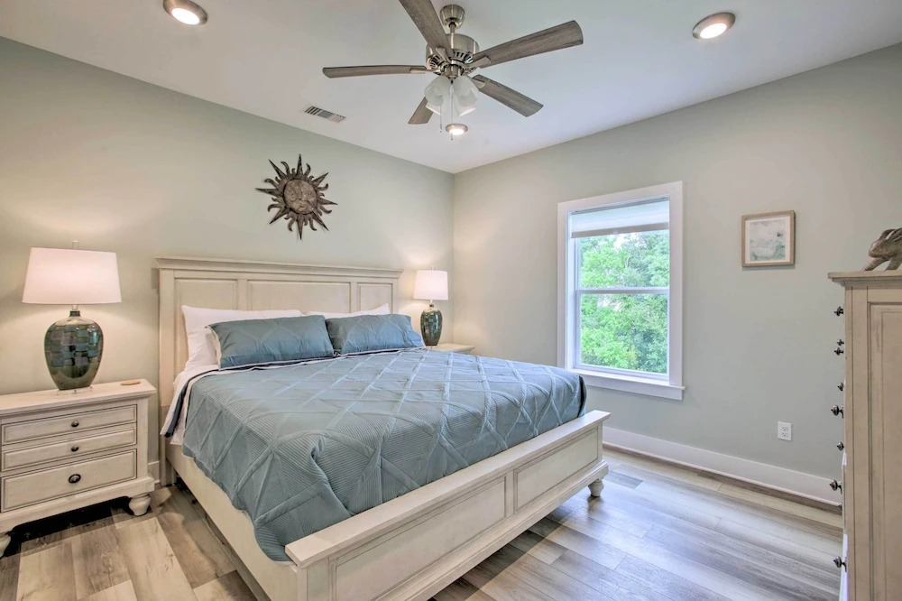Modern Waveland Home w/ Deck, Walk to Beach!
