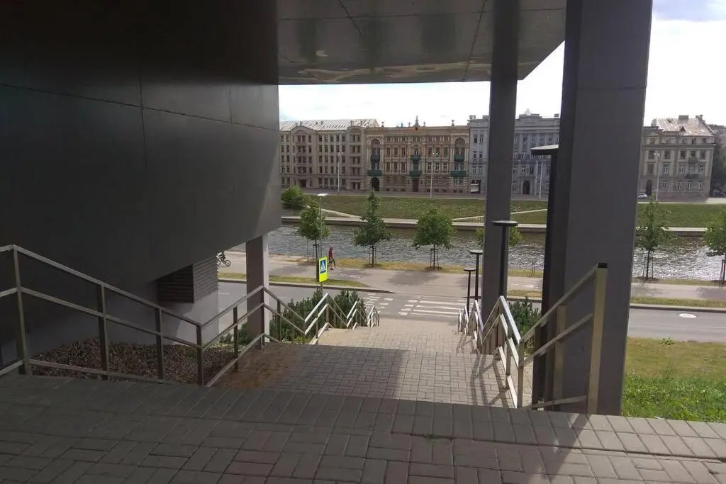 Slucko Central Studio Apartment near River